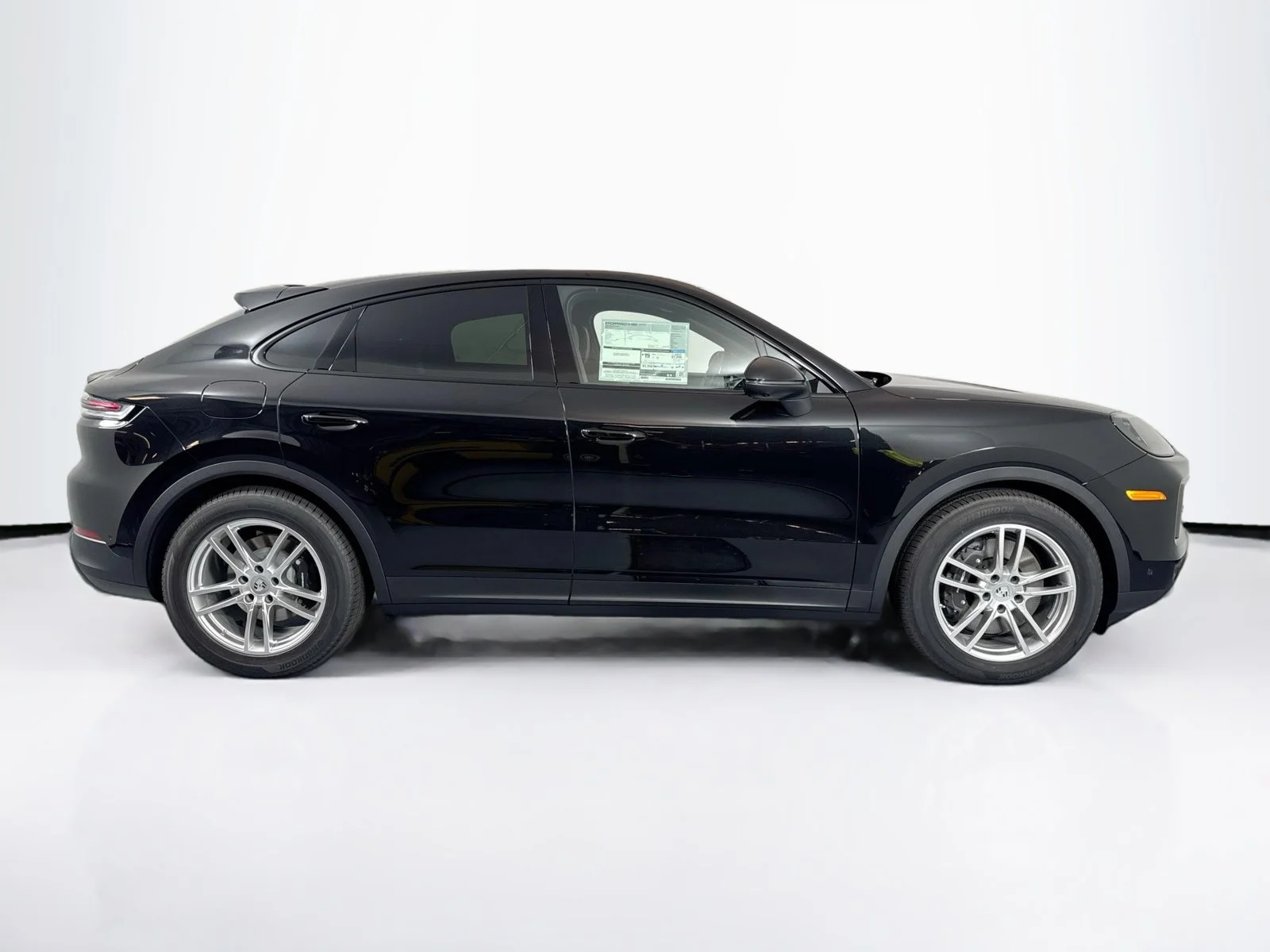 Used 2025 Chromite Black Metallic Porsche  image 8