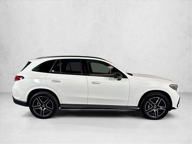 New 2026 Polar White Mercedes-Benz GLC 300 image 34