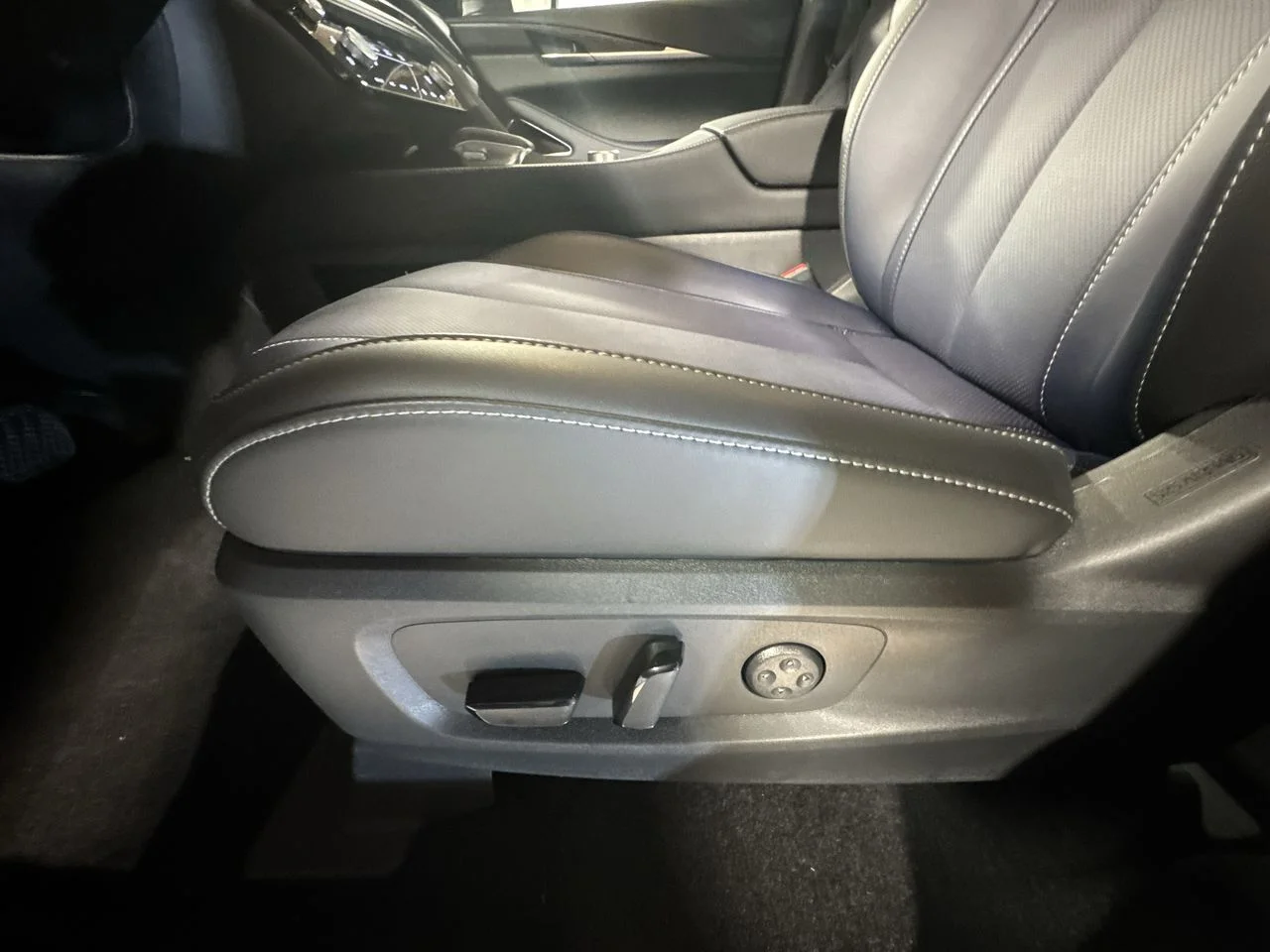 2026 INFINITI QX60 Sport - Photo 18