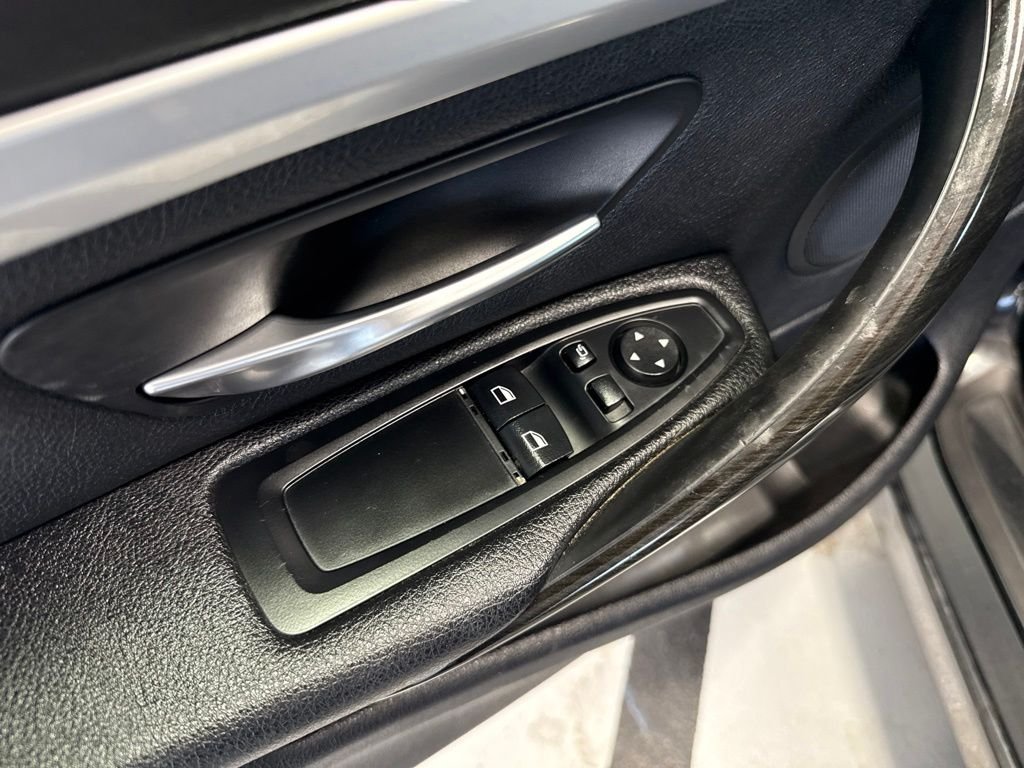 Used 2020 Black BMW 430i xDrive image 14