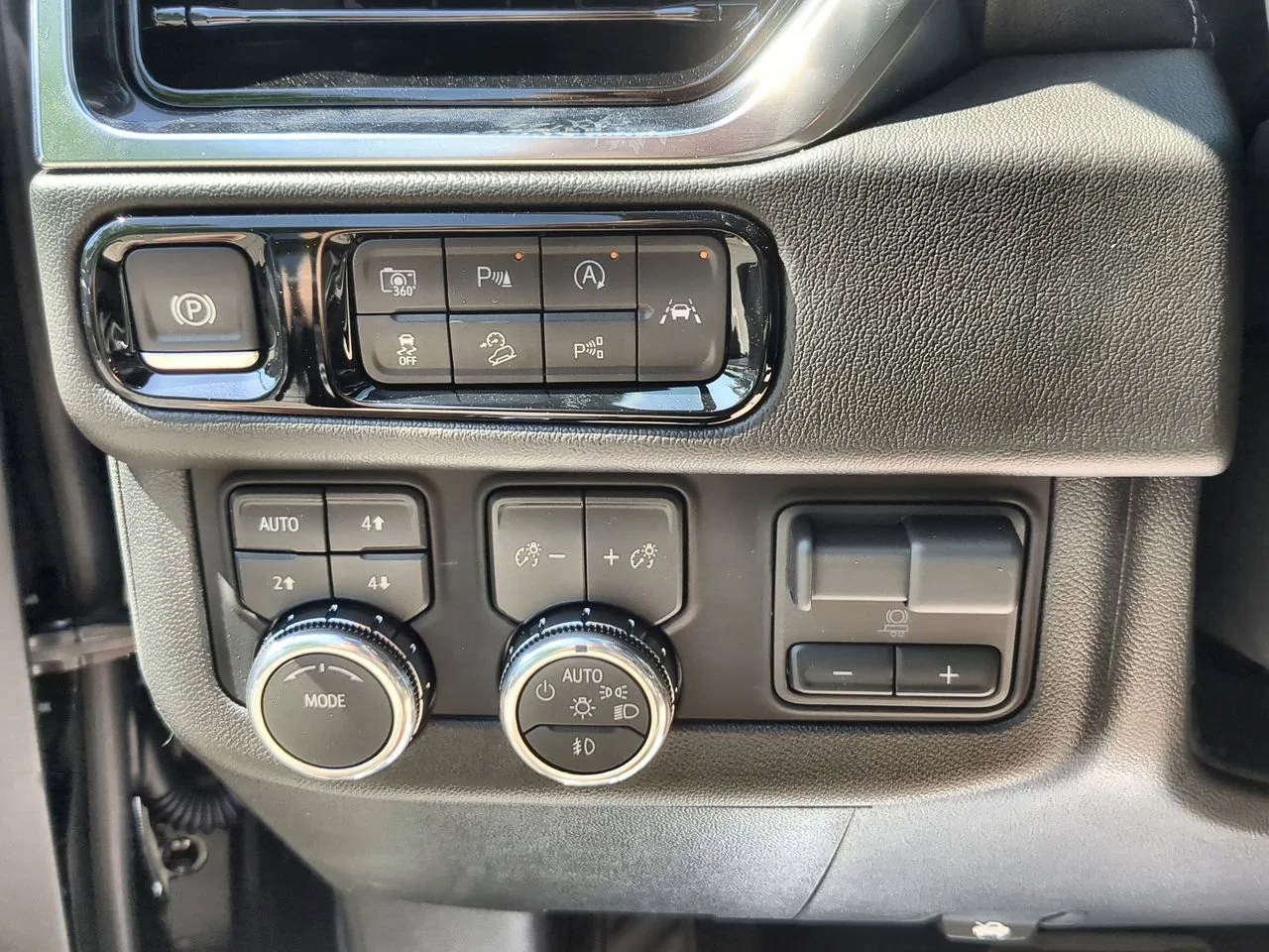 New 2026 Onyx Black GMC Denali image 18