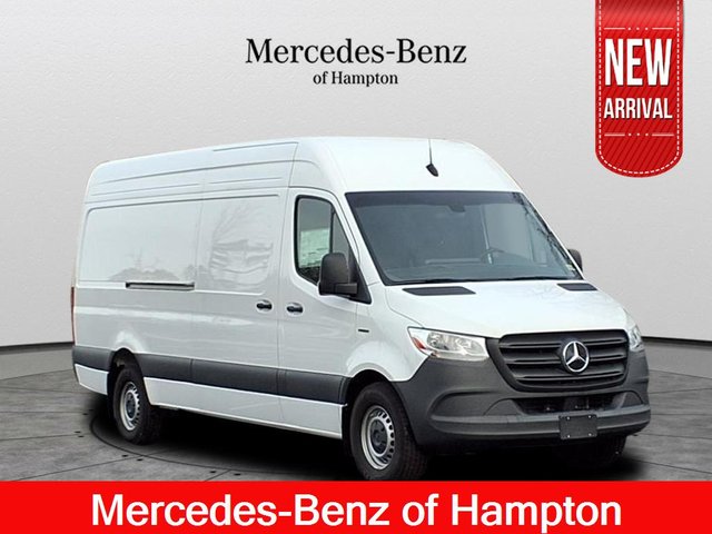 2024 Mercedes-Benz eSprinter Cargo Van 