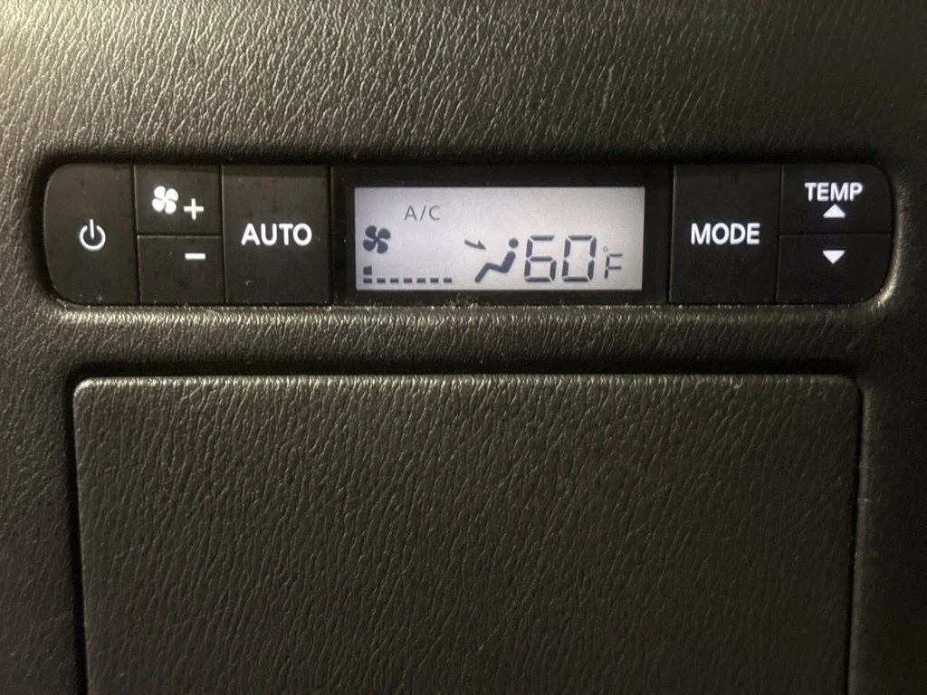 Used 2022 Hermosa Blue Pearl Nissan SL image 20