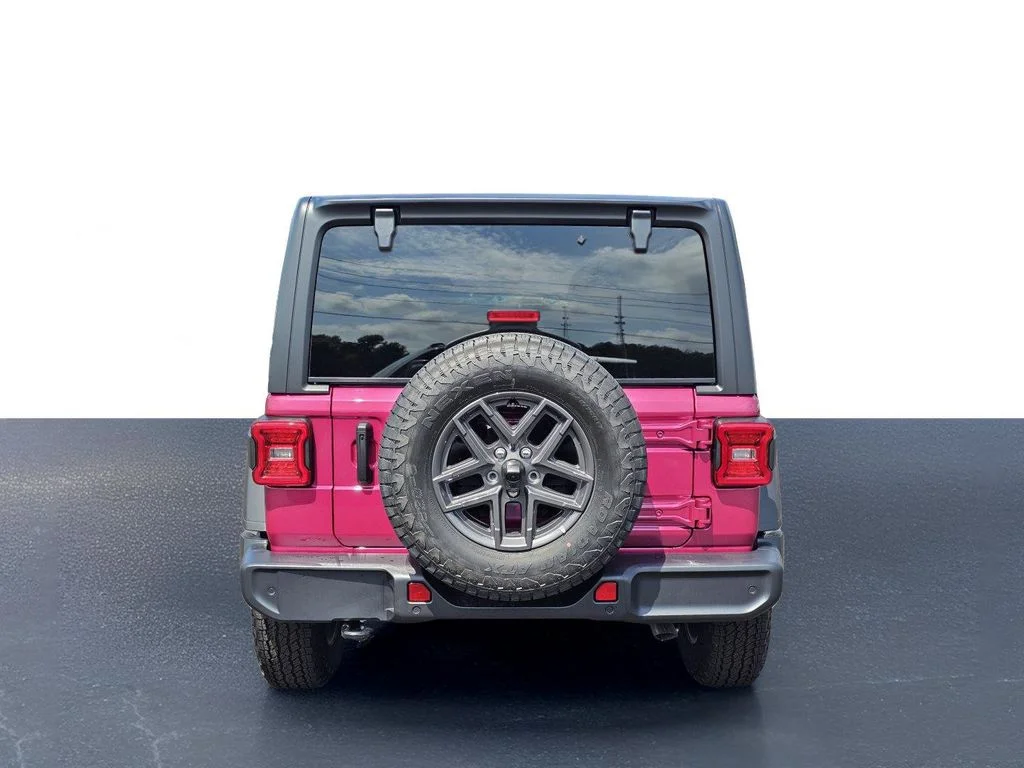 New 2026 Tuscadero Pearlcoat Jeep Sport S image 11