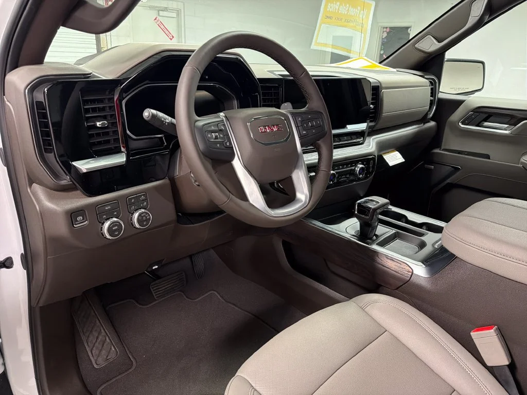 2026 GMC Sierra 1500 SLT - Photo 29