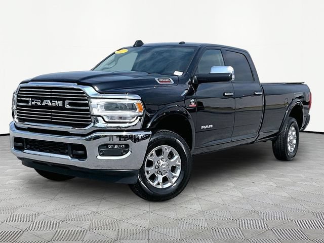Used 2022 Diamond Black Cry Ram Laramie image 3