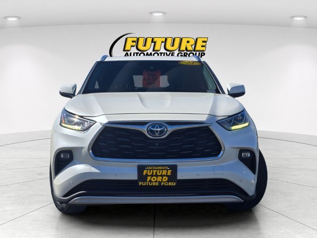 Used 2021 White Toyota Platinum image 2