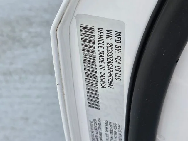 Used 2023 White Dodge SXT image 30
