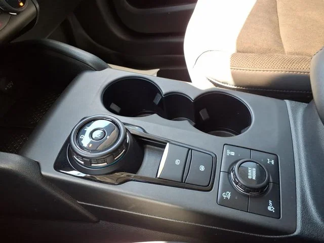 Used 2022 Gray Ford Badlands image 27