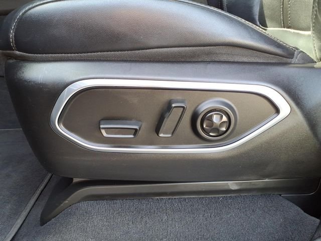 Certified Used 2023 Gray Jeep Base image 15