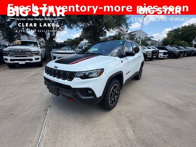 2025 Jeep Compass Trailhawk 4X4's photo