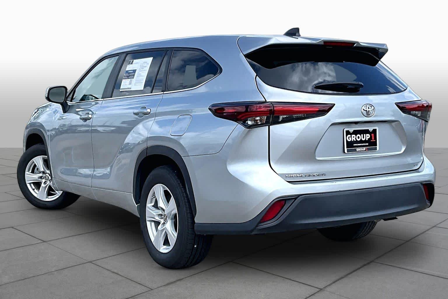 Used 2025 Celestial Silver Metallic Toyota XLE image 12