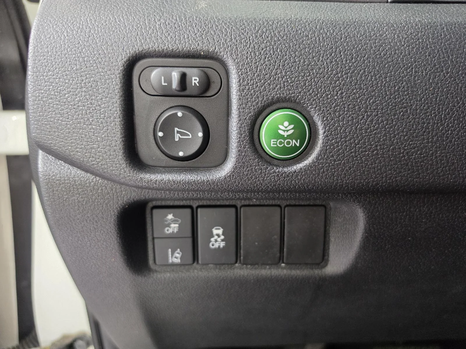 Used 2019 White Diamond Pearl Honda EX-L image 17