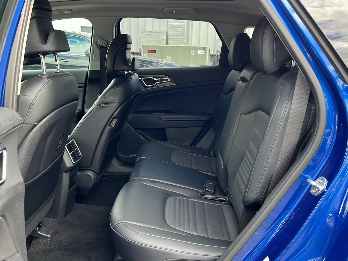 Used 2023 Sapphire Blue Kia SX-Prestige image 17