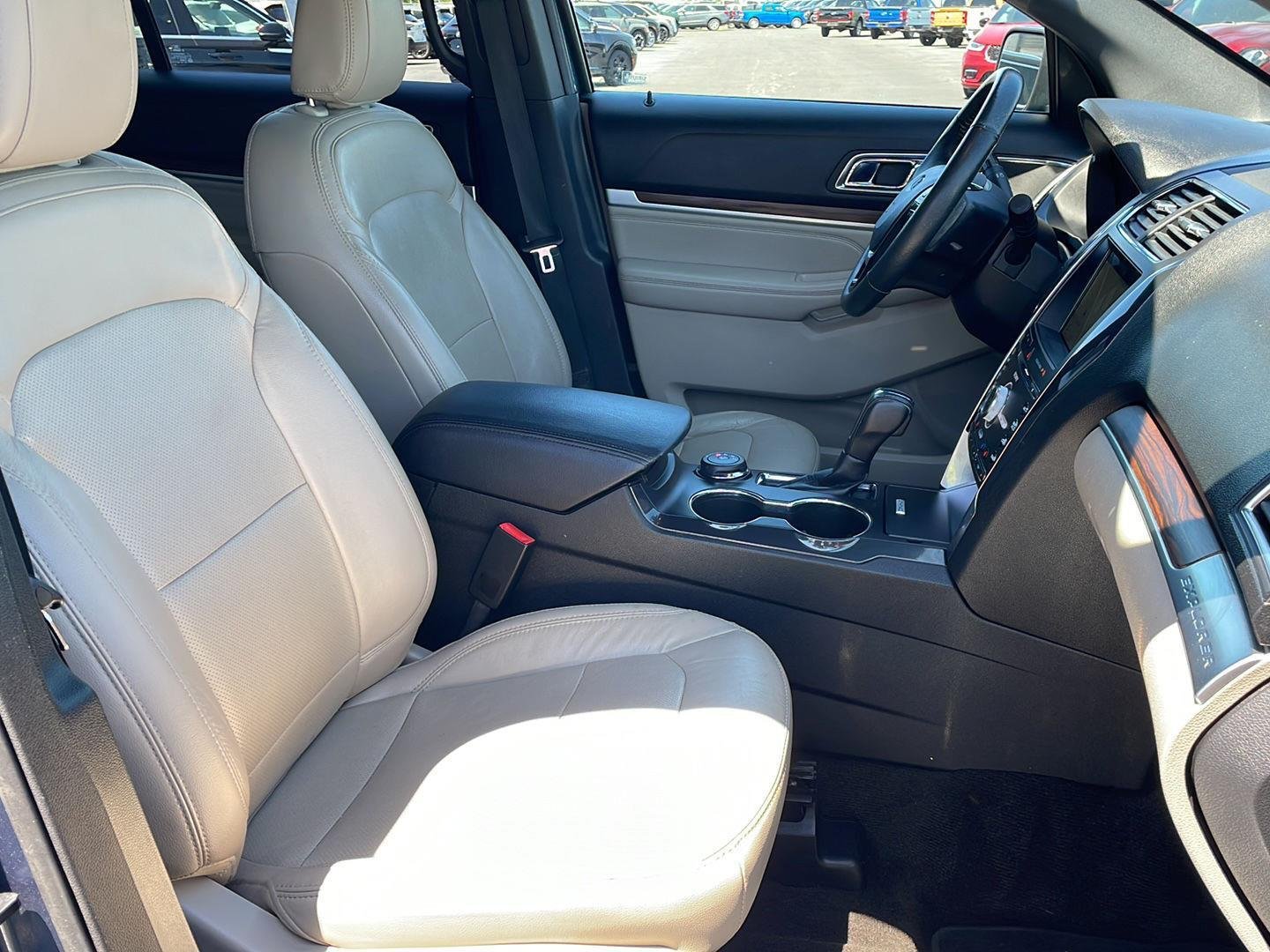 Certified Used 2018 Blue Ford Limited image 23