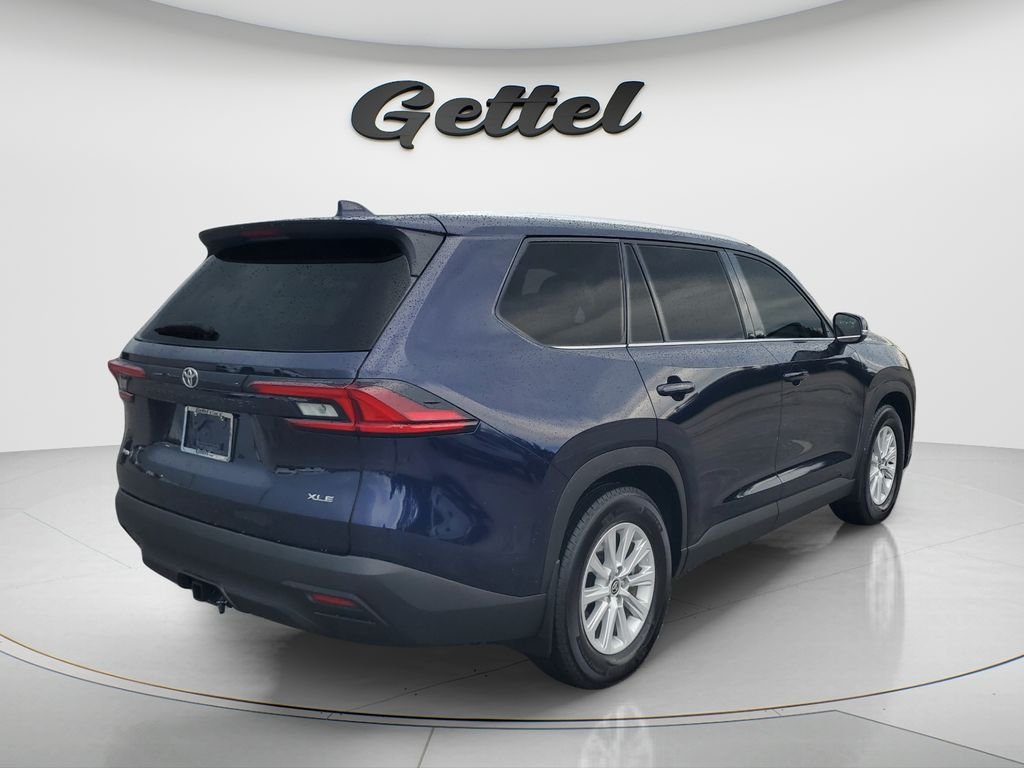 Certified Used 2026  Toyota XLE image 5