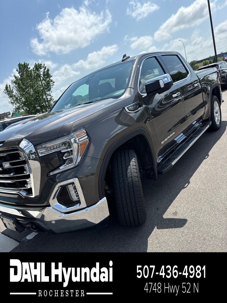 2020 GMC Sierra 4WD Crew Cab Short Box SLT's photo