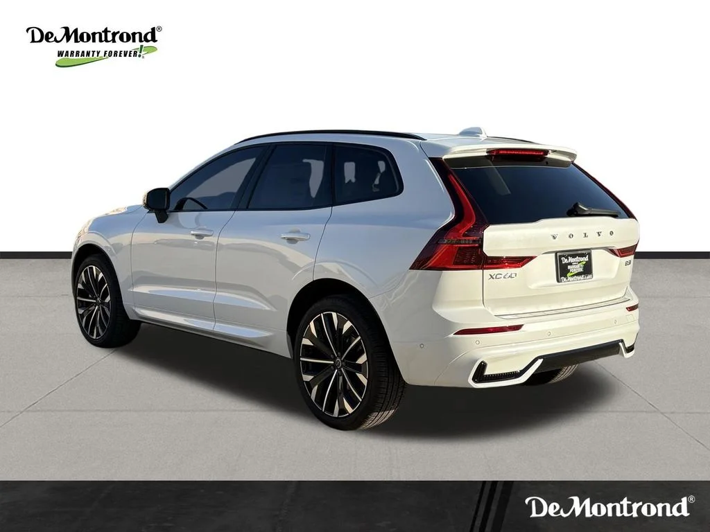 New 2026 Crystal White Volvo Ultra image 7