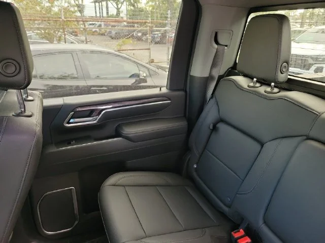 2025 Chevrolet Silverado 2500HD LTZ - Photo 15