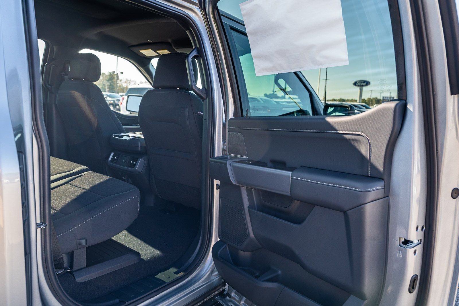 New 2026 Iconic Silver Metallic Ford XLT image 12