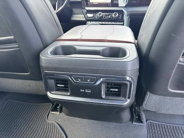 Used 2023 White GMC Denali Ultimate image 19