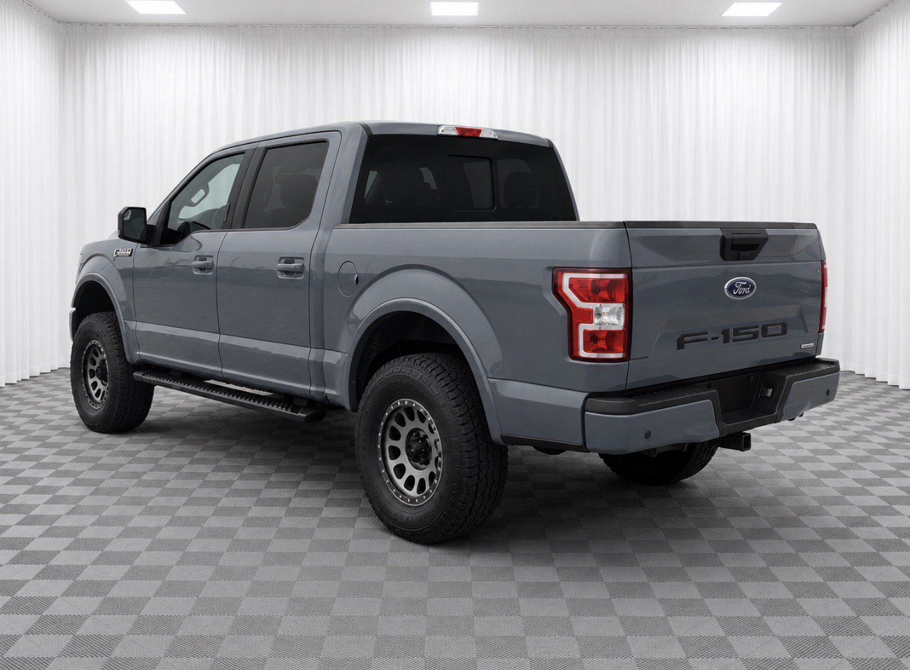 Used 2020 Gray Ford XLT image 5