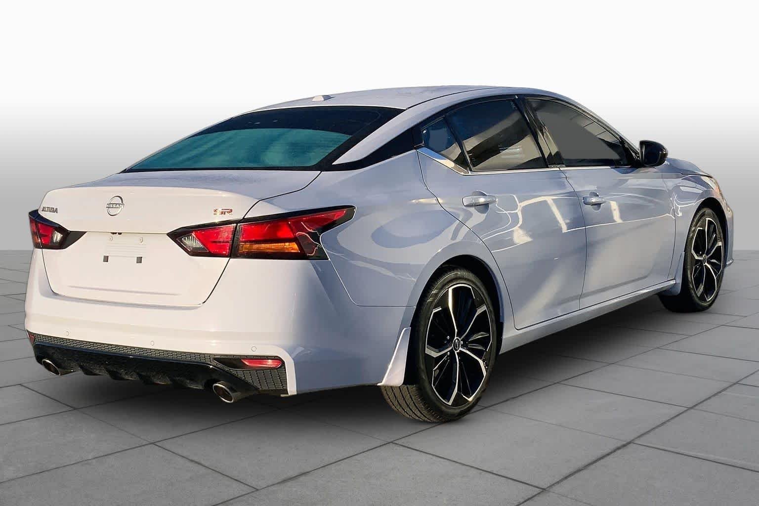 Used 2024 Gray Sky Pearl Nissan 2.5 SR image 12