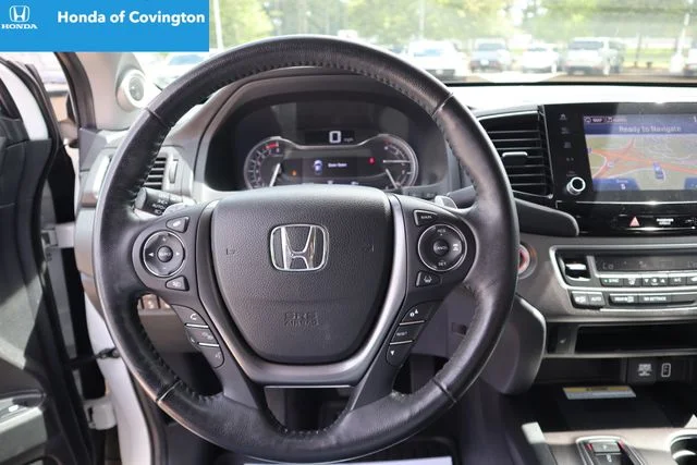 Certified Used 2023 Platinum White Pearl Honda RTL-E image 9