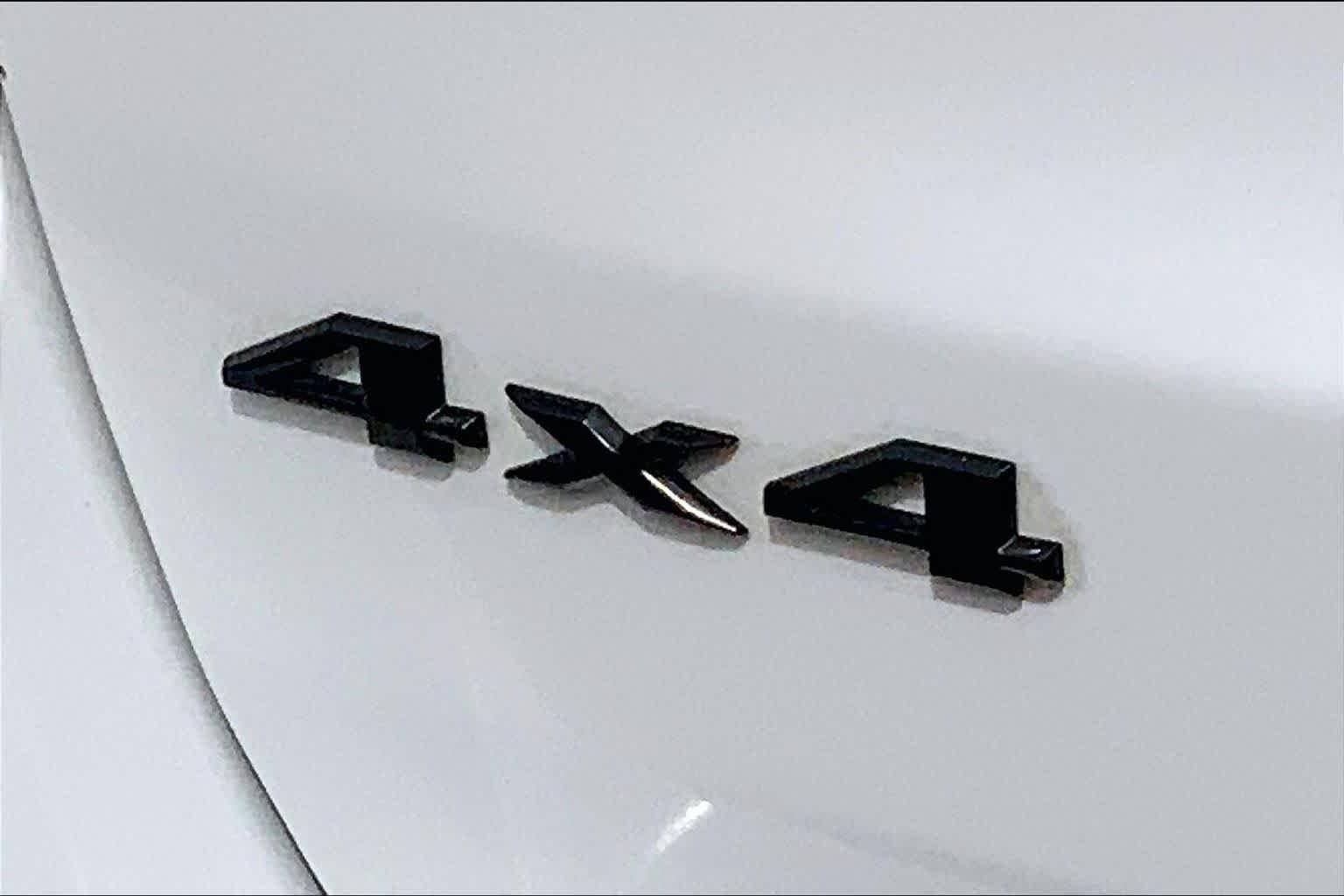 Certified Used 2021 Bright White Clearcoat Jeep Laredo X image 10