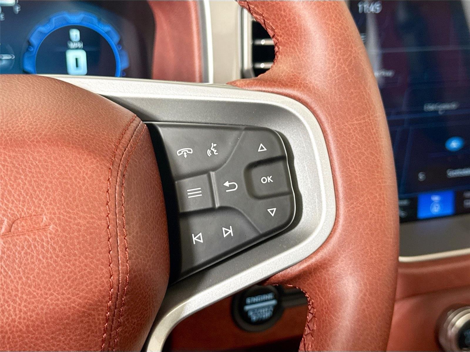 Used 2025 GT Silver Vintage Modern Twin-Turbo w/ Full Bespoke Interior image 25