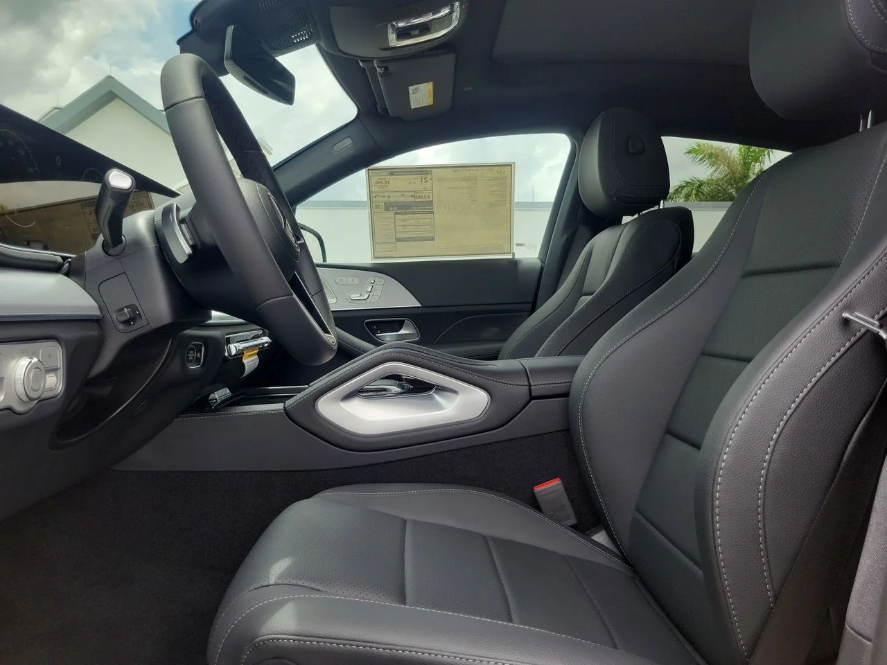 New 2026 Obsidian Black Metallic Mercedes-Benz GLE 450 image 18