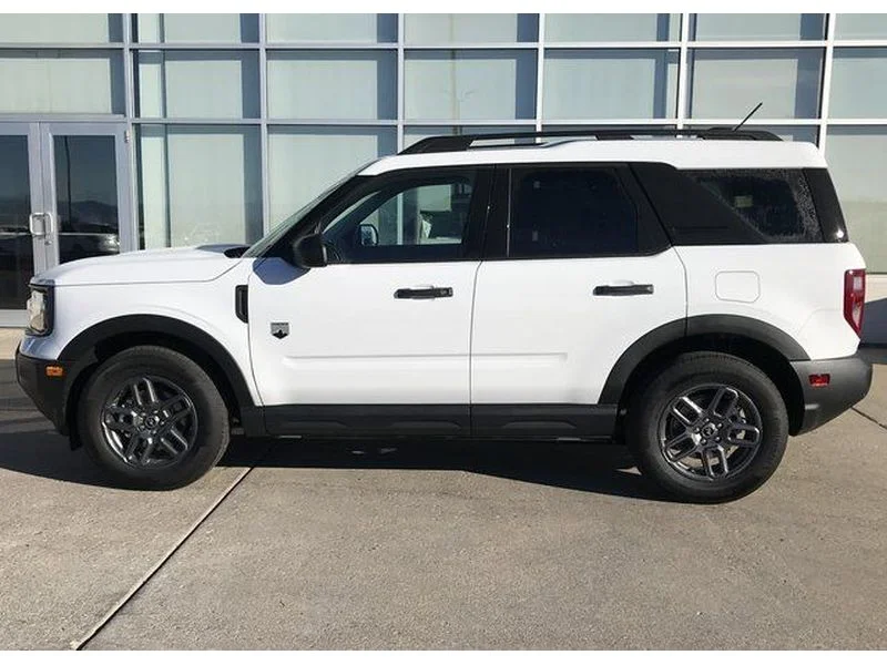 New 2025 Oxford White Ford Big Bend® image 4