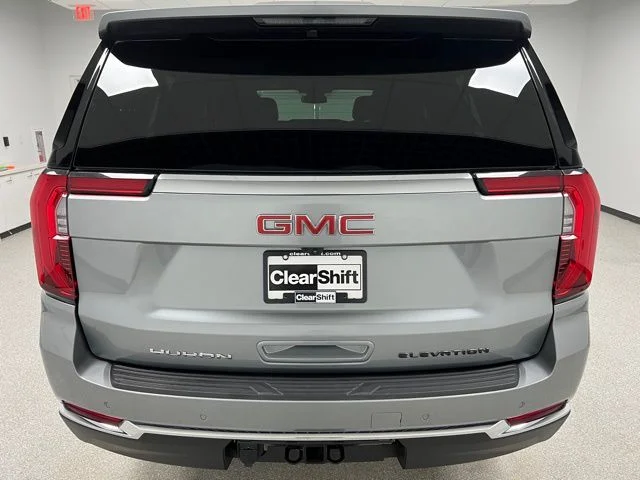 Used 2025 Gray GMC Elevation image 9