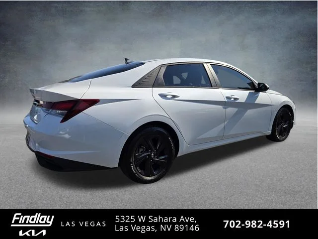 Used 2021 Gray Hyundai SEL image 6