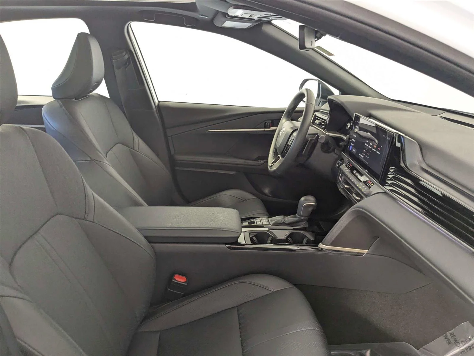2025 Toyota Camry XSE - Photo 31