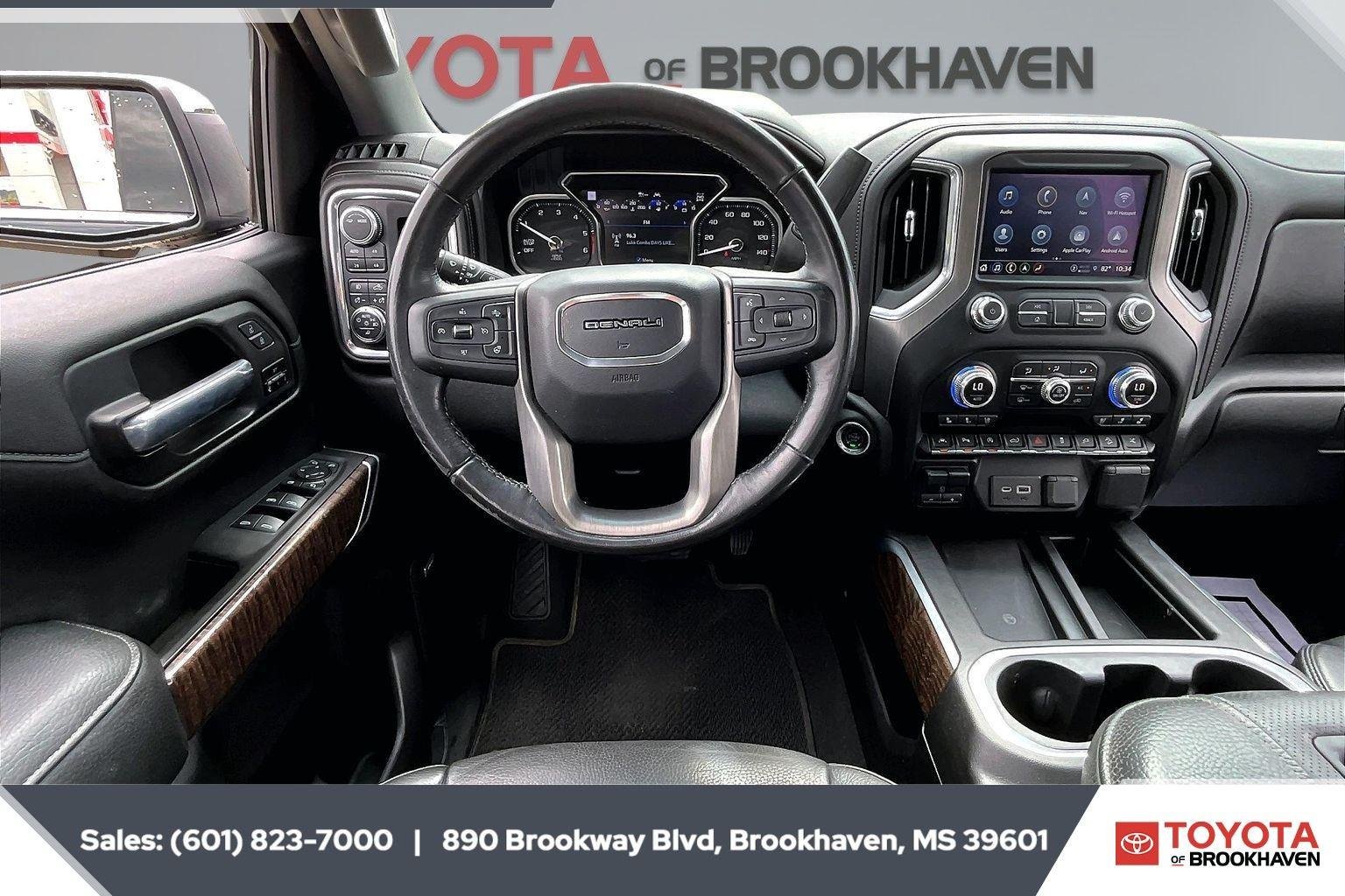 Used 2021 Onyx Black GMC Denali image 5