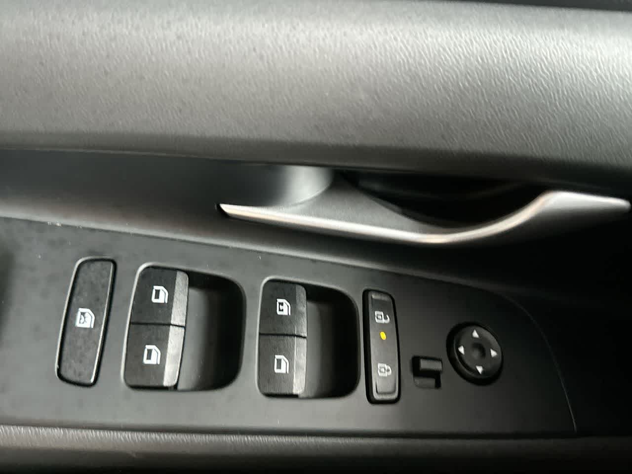 2026 Hyundai Elantra SE - Photo 17