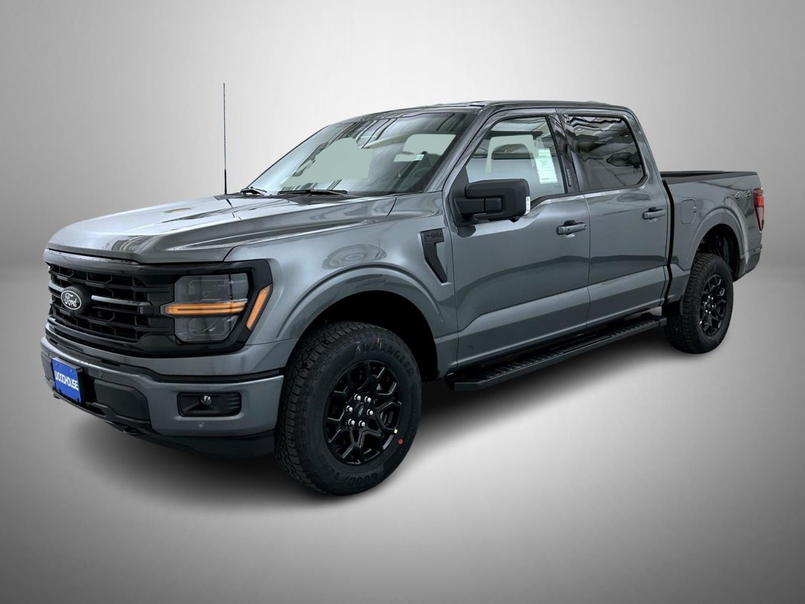 New 2026 Carbonized Gray Metallic Ford XLT image 1