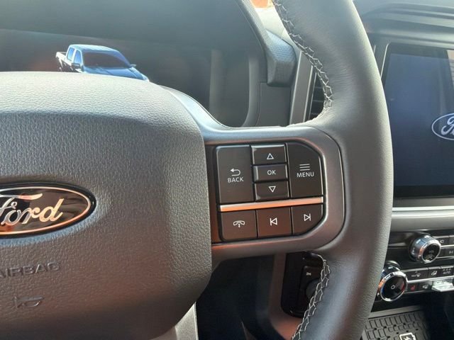 New 2026 Oxford White Ford XLT image 15