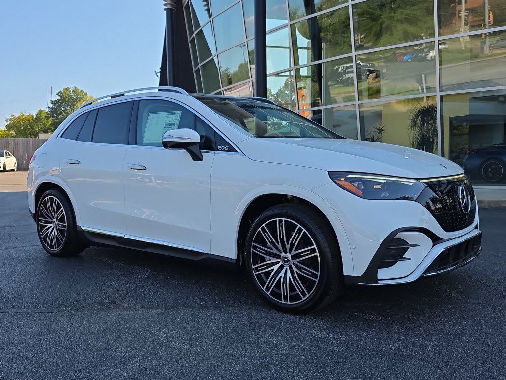 New 2027 Polar White Mercedes-Benz 320+ SUV image 7