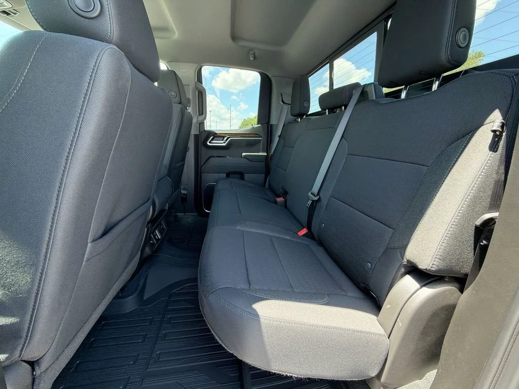 2026 GMC Sierra 1500 SLE - Photo 17