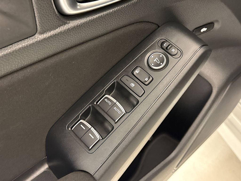 2025 Honda Civic LX - Photo 18