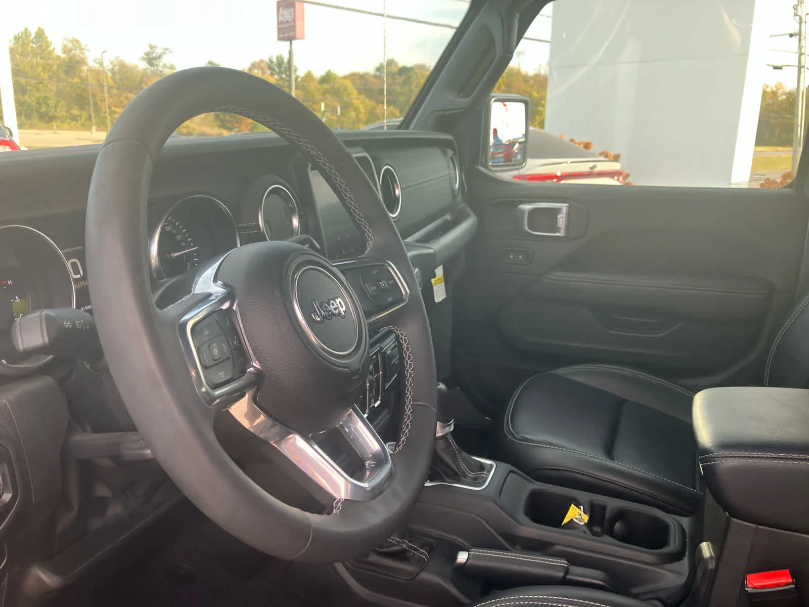 Used 2023 Sting-Gray Clearcoat Jeep Sahara image 10