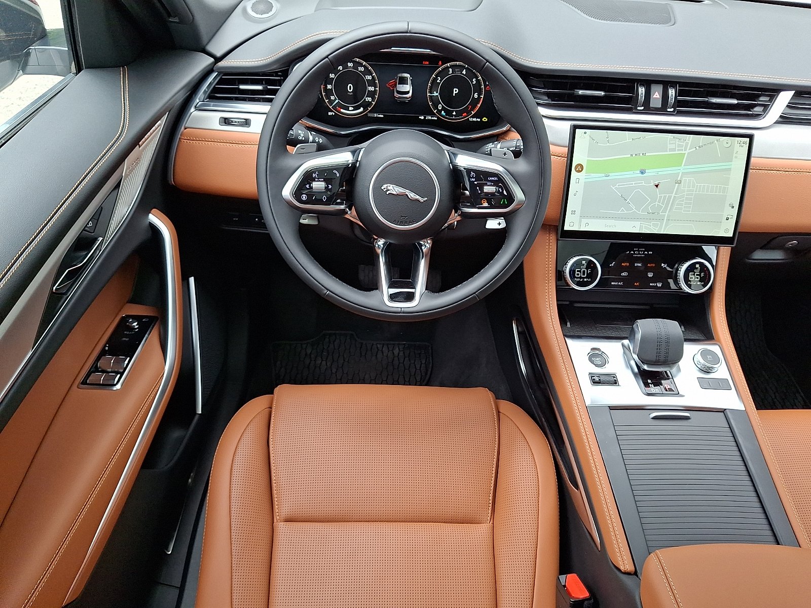 2026 Jaguar F-Pace R-Dynamic S - Photo 4