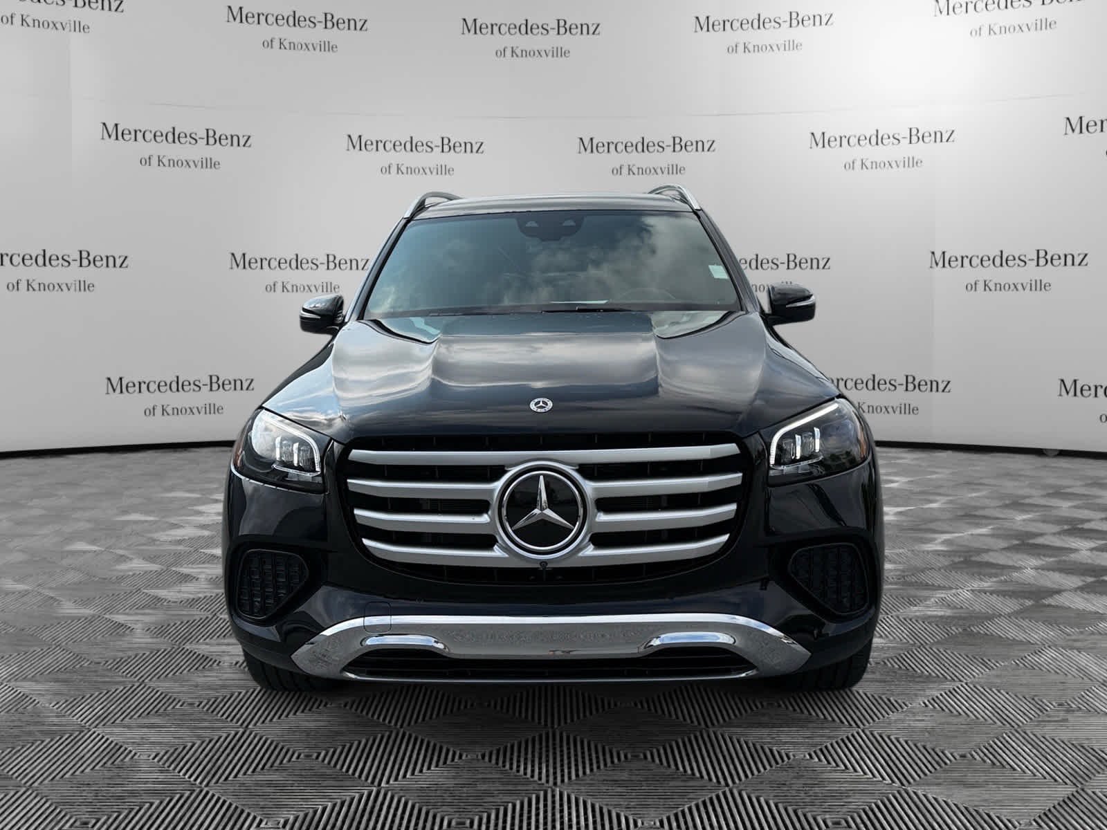 Certified Used 2025 Obsidian Black Metallic Mercedes-Benz GLS 450 image 8