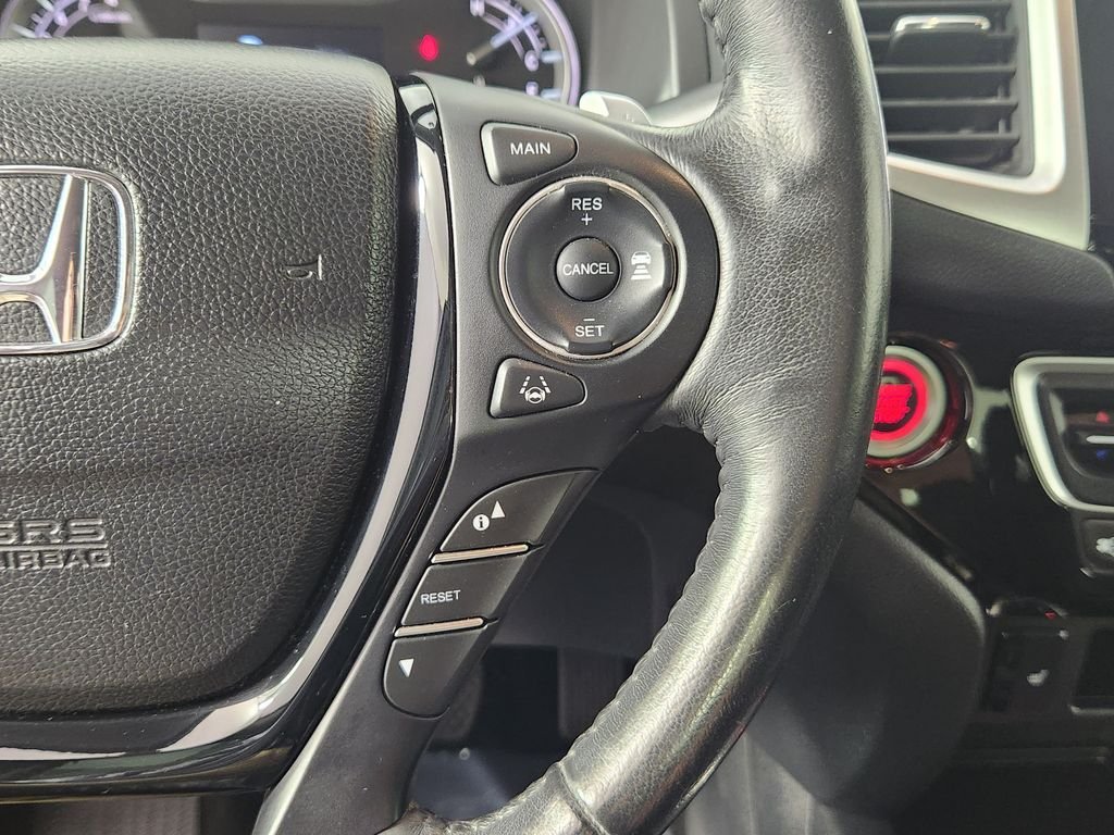 Used 2020 Black Honda RTL-E image 27