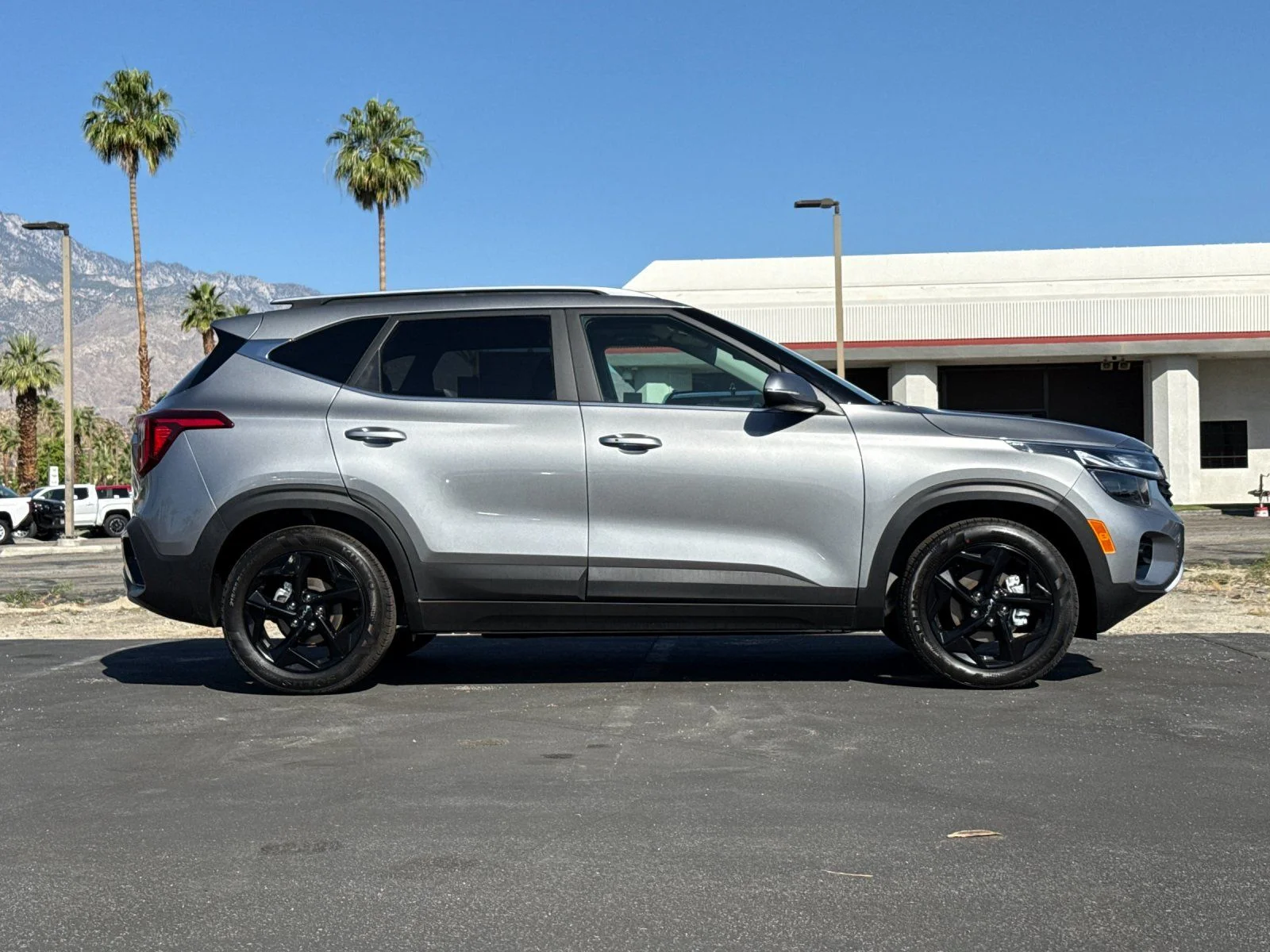 New 2026 Gray Kia EX image 2