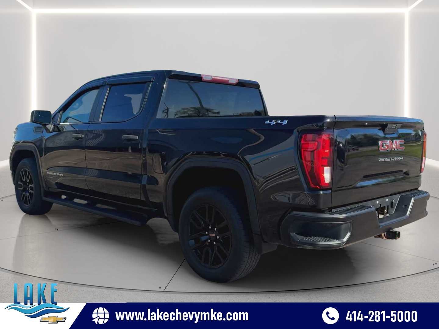Certified Used 2020 Black GMC 4WD Crew Cab 147" image 6
