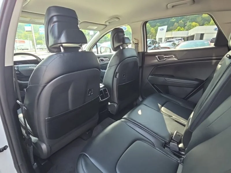 Used 2026 White Kia EX image 20