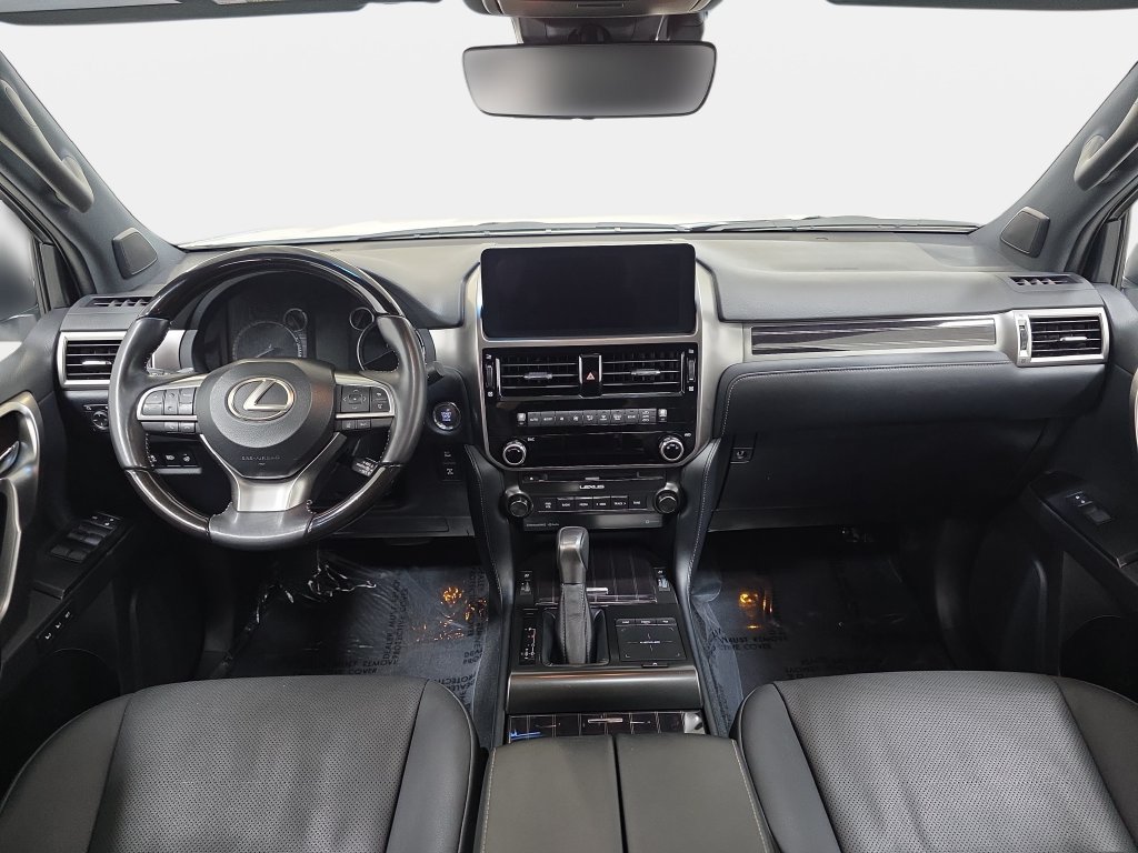 Used 2023 White Pearl Lexus 460 image 10